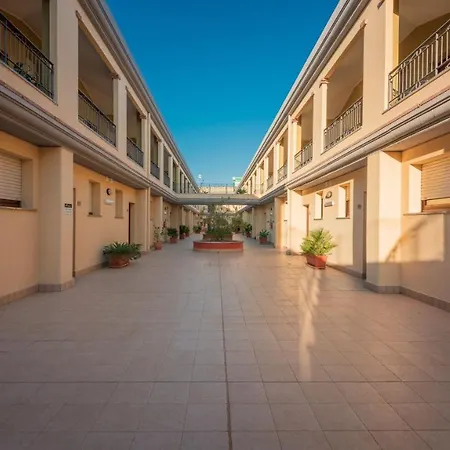Stylish Le Fontane 1 Bedroom Sleeps 2 Num0754 Apartment *