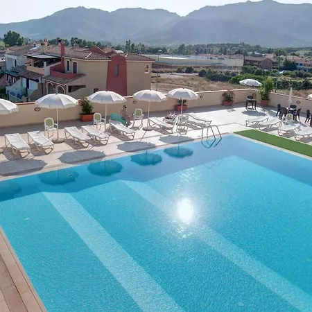 Stylish Le Fontane 1 Bedroom Sleeps 2 Num0754 * Villasimius